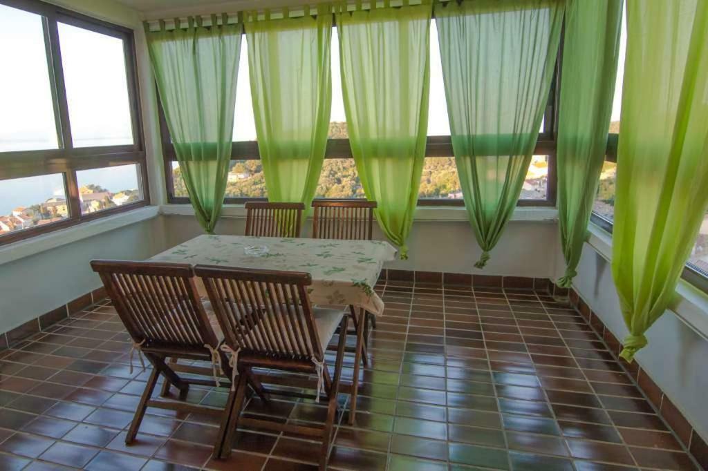 Sea view Apartment Mali Lošinj Exterior foto